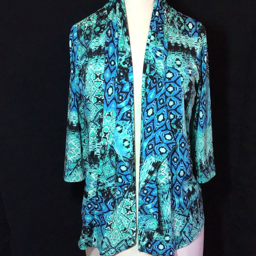 Flyaway Cardigan print Top
